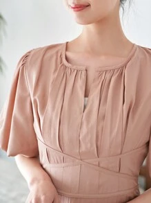 DAZY 素色泡泡袖百褶下擺洋裝 - 杏色 - 查看 9