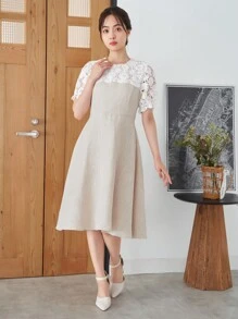 DAZY 蕾絲拼接肩部洋裝 - 杏色 - 查看 5