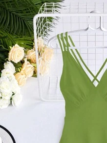 SHEIN Clasi 大碼交叉露背吊帶洋裝 - 綠色 - 查看 3