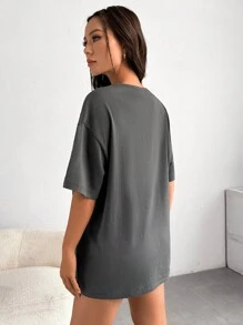 SHEIN Coolane 汽車和字母圖案落肩袖超大號T恤 - 深灰色 - 查看 2