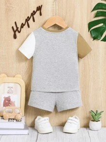 SHEIN Đứa bé trai Khối màu Đồ họa Chữ cái Áo thun & quần đùi - Màu Khaki - Xem 2