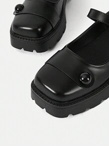 SHEIN MOD 學院黑色瑪麗珍鞋適合女士,紐扣裝飾厚底鞋 - 黑色 - 查看 5