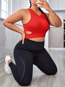 Yoga Basic Plus Cut Out Side Crop Sports Bra - Red - View 4