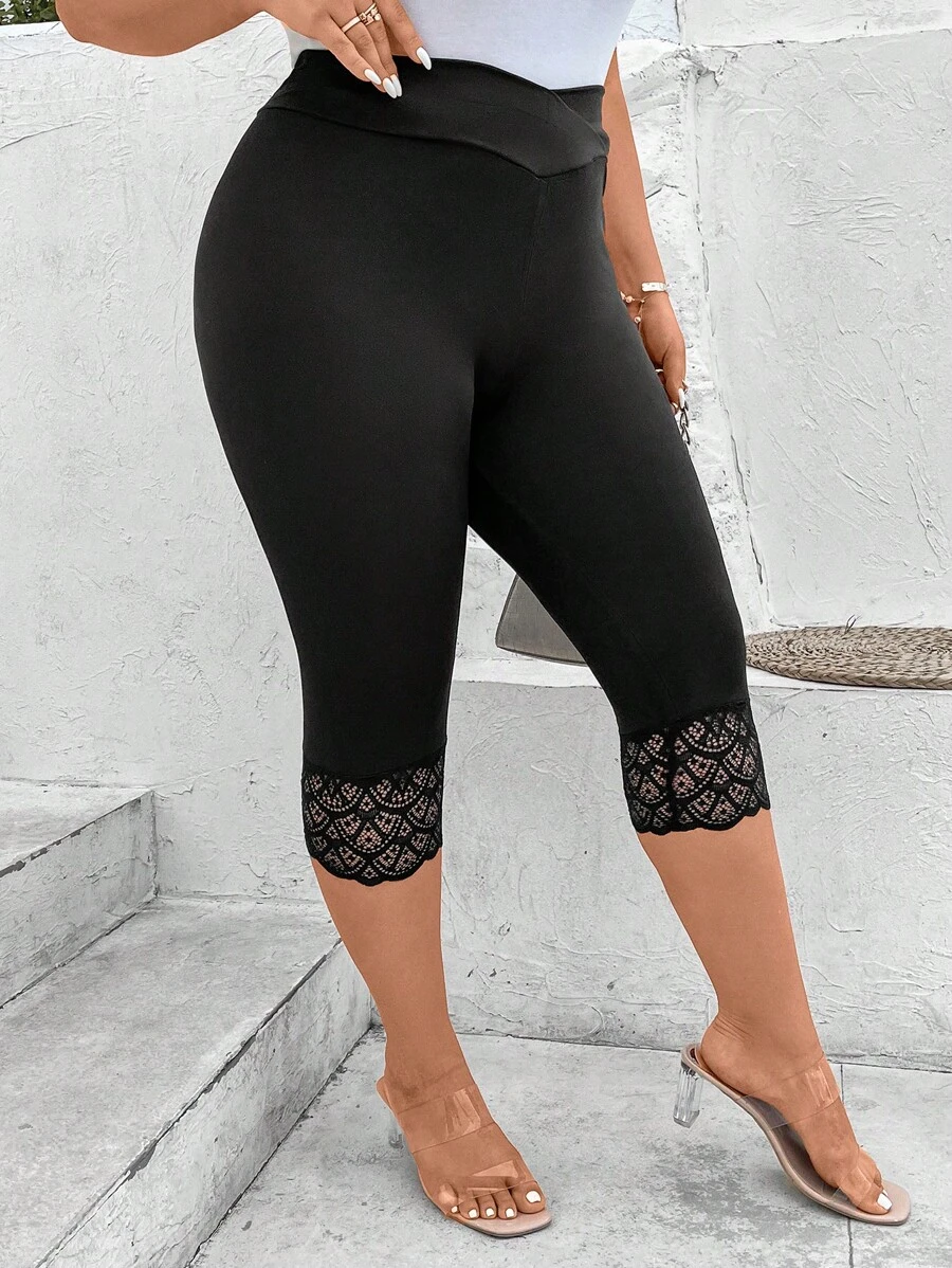 SHEIN LUNE Talla grande Leggings con encaje en contraste capri