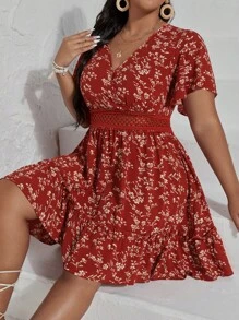 SHEIN VCAY 大碼印花水溶蕾絲拼接荷葉邊洋裝 - 彩色 - 查看 4