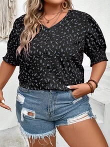 SHEIN LUNE Plus Ditsy Floral Print Puff Sleeve Blouse - Black - View 3