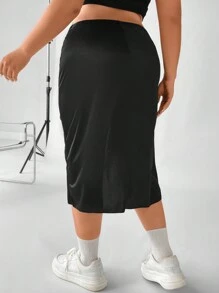 SHEIN Clasi Váy Plus Size Bất đối xứng Xù Tách cao màu trơn Gợi cảm - màu đen - Xem 2