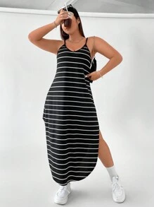 SHEIN LUNE 大碼條紋印花弧形下擺吊帶連衣裙 - 黑與白 - 查看 3