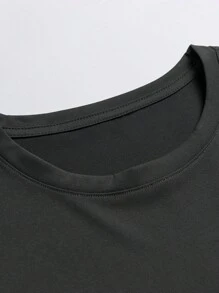 Men Slogan & Figure Graphic Tee - Dark Grey - View 5