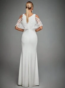 Contrast Lace Cold Shoulder Mermaid Hem Wedding Dress - White - View 2
