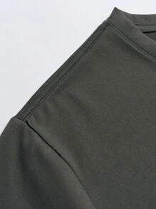 Men Mountain & Letter Graphic Tee - Dark Grey - View 5