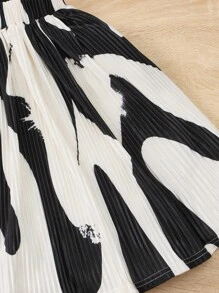 SHEIN Tween Girl Elastic Knitted Sleeveless Asymmetric Design Combination With Abstract Geometry Printed Pleated Skirt And Elastic Waistband