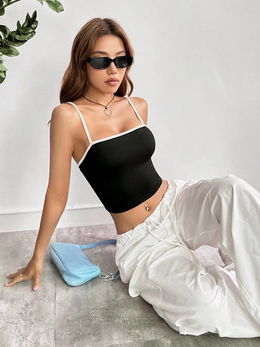 SHEIN EZwear Top de tirantes unido en contraste - Negro - Ver 1