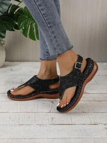 Damskie sandały na koturnie - Czarne - Zobacz 6