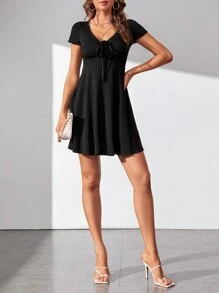 SHEIN Tall 前抽繩素色連衣裙 - 黑色 - 查看 3