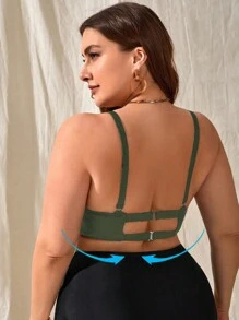 SHEIN Swim Curve 夏季大码纯色聚拢比基尼上衣 - 軍綠色 - 查看 2