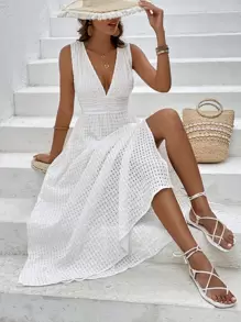 SHEIN Frenchy 深V領高衩連衣裙 - 白色 - 查看 4