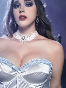 ROMWE Goth Plus Frill Trim Satin Tube Top