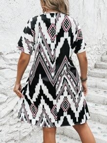 SHEIN LUNE Đầm Plus Size Cắt ra Hình học Bộ lạc Boho - Nhiều màu - Xem 2