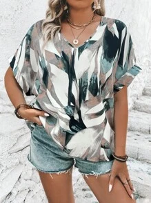 SHEIN LUNE 大碼滿版印花蝙蝠袖襯衫