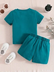Conjunto de camiseta y pantalón corto para bebé niño, casual de verano con estampado de letras y bloques de color - Agua verde azul - Ver 2