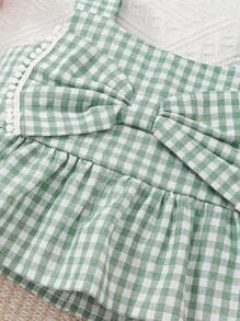 SHEIN Vintaside Kids Baby Girl Gingham Print Bow Front Peplum Cami Top & Ruffle Hem Shorts - Green - View 6
