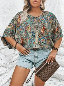 EMERY ROSE 大碼佩斯利印花繫帶領蝙蝠袖襯衫 - 彩色 - 查看 5