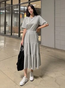 DAZY Solid Ruffle Hem Dress - Grey - View 3