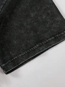 ROMWE MEN Street Life Spring/Summer Casual Graphic Men Snow Wash Vintage Letter Graphic Drop Shoulder Tee, Basketball Jersey, School - Black - View 5