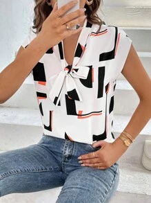 SHEIN Privé Geo Print Tie Neck Batwing Sleeve Blouse - Multicolor - View 5