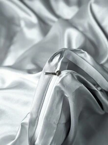 Bộ 3 Vỏ Chăn Satin Màu Trơn (1 Vỏ Chăn + 2 Vỏ Gối), Bộ Chăn Ga Gối Satin Satin Mịn, Thiết Kế Sang Trọng & Đơn Giản, Thích Hợp Cho Mùa Hè Và Tất Cả Các Mùa - Màu Xám nhạt - Xem 4