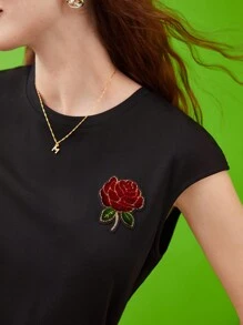 MOTF PREMIUM 玫瑰刺繡T恤 - 黑色 - 查看 3