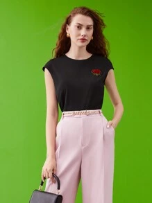 MOTF PREMIUM 玫瑰刺繡T恤 - 黑色 - 查看 6