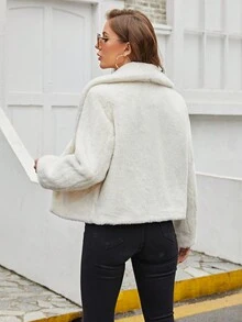 RELISH NOLESS 青果領開門襟毛茸茸外套 - 白色 - 查看 2