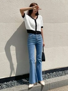 DAZY 拼接邊前紐扣T恤 - 黑與白 - 查看 8