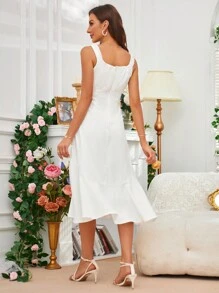 SHEIN Privé 素色胸部褶皺荷葉邊吊帶連衣裙 - 白色 - 查看 2