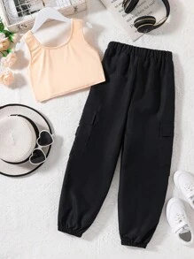 Girls Solid Tank Top & Chain Detail Flap Pocket Cargo Pants - Multicolor - View 2