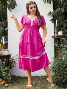 SHEIN Holidaya Đầm Plus Size Tương phản ren Viên lá sen Dải chun Khối Màu Giải trí - Màu Hồng Tươi - Xem 3