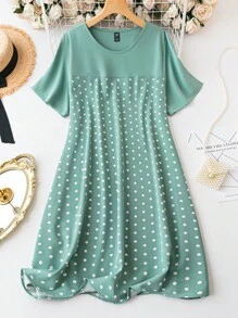Plus Size Women's Polka Dots & Solid Color Short Sleeve Dress - Green - View 1