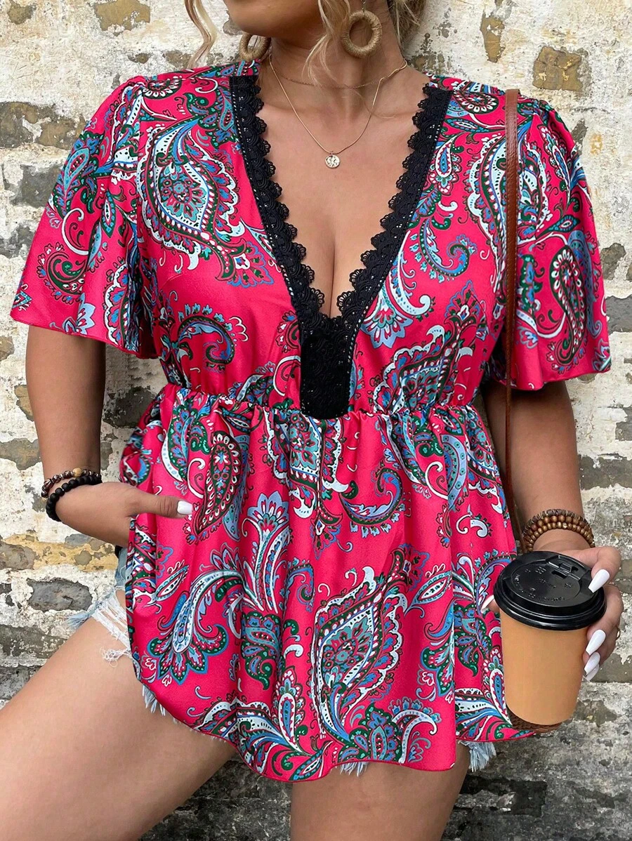 SHEIN LUNE 大碼佩斯利印花鏤空蕾絲花邊深V領荷葉邊下擺襯衫 - 玫紅色 - 查看 1