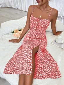 Breezaya 碎花前繫帶高衩吊帶連衣裙 - 紅白色 - 查看 6