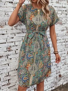 SHEIN LUNE 佩斯利印花蝙蝠袖繫腰帶連衣裙 - 綠色 - 查看 7