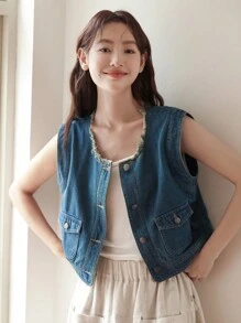 DAZY 翻蓋口袋前紐扣牛仔夾克背心 - 深色水洗藍 - 查看 3