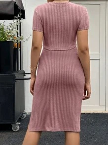 SHEIN Maternity Solid Tee & Split Thigh Skirt - Dusty Pink - View 2