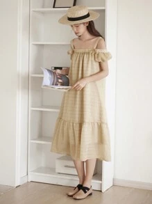 DAZY 露肩荷葉邊鬆緊裙連衣裙 - 卡其色 - 查看 8