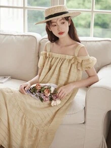 DAZY 露肩荷葉邊鬆緊裙連衣裙 - 卡其色 - 查看 9