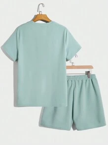 Manfinity RebelGame Men Reflective Bear Print Tee & Drawstring Waist Shorts - Mint Green - View 2