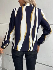 SHEIN LUNE 撞色前紐扣襯衫 - 彩色 - 查看 2