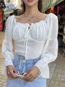 DAZY Chất rắn Tie Trước Bardot Lá sen tỉa Xù Bustier Áo sơ mi Crop - trắng - Xem 8