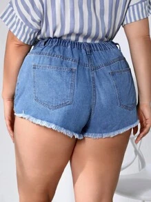 SHEIN Essnce 大碼破洞毛邊牛仔短褲 - 藍色 - 查看 3